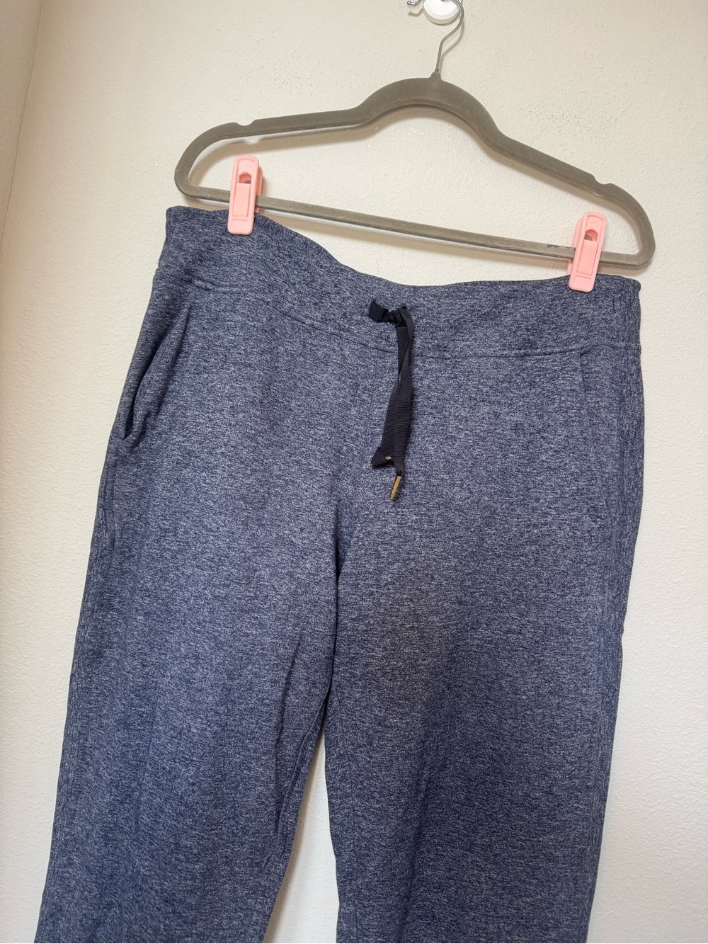 Lululemon Ready to Rulu Joggers in a heathered navy blue color - Picture 3 of 8